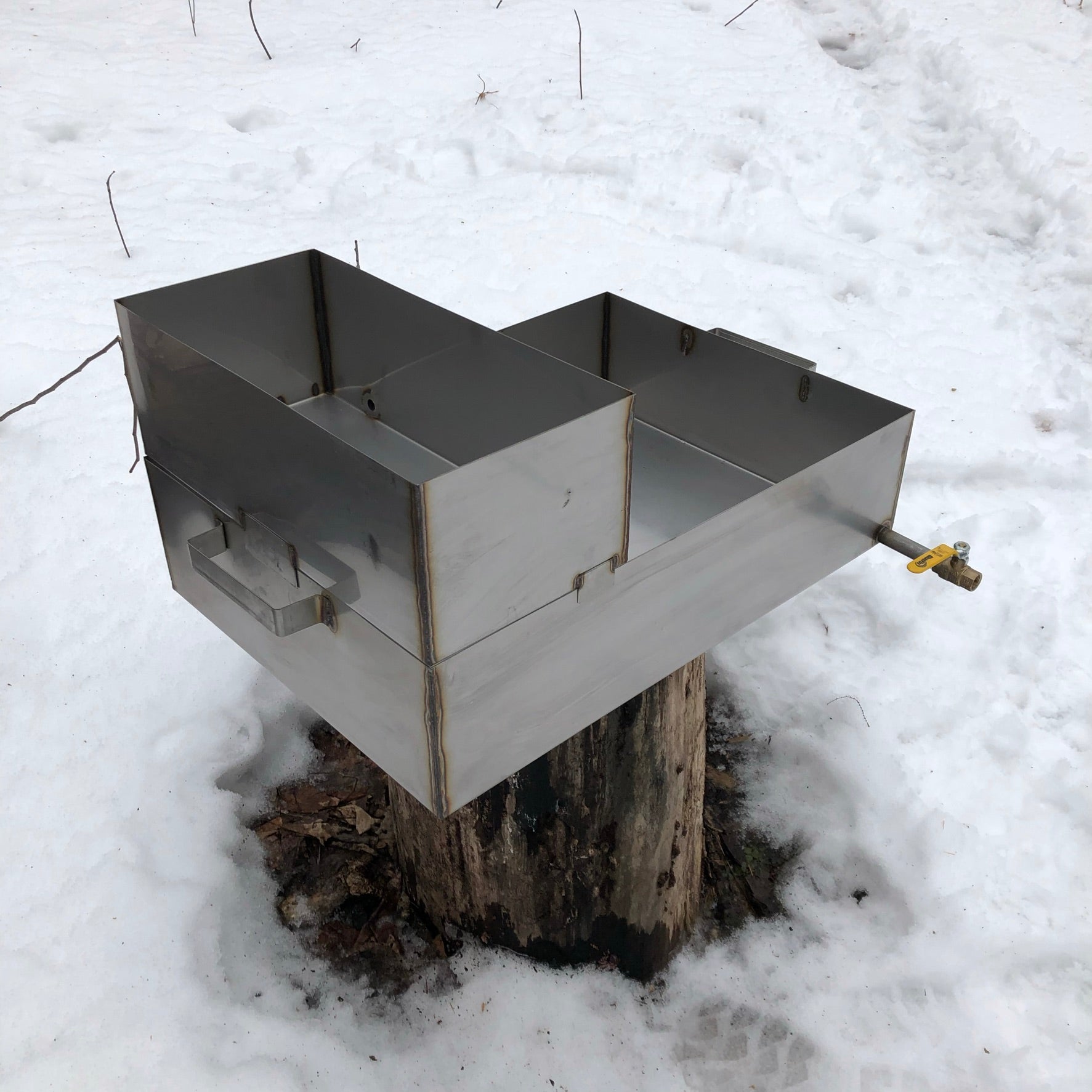 24 x 18″ Maple Syrup Evaporator Flat Pan (Optional Pre-Warmer & Dividers)
