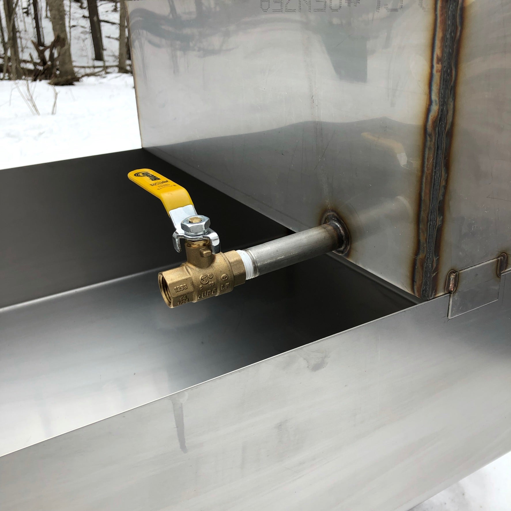 24 x 18″ Maple Syrup Evaporator Flat Pan (Optional Pre-Warmer & Dividers)